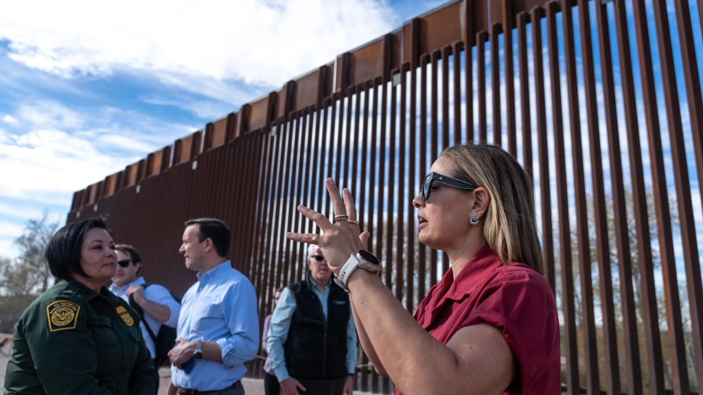 Kyrsten Sinema's Border Negotiations Stir Debates in Arizona Senate Race