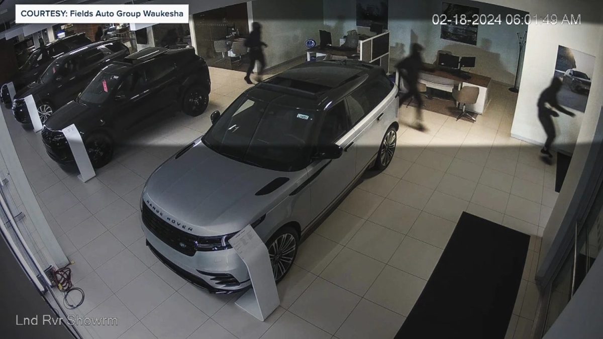 Teenagers Suspected in Wisconsin Luxury Car Heist
