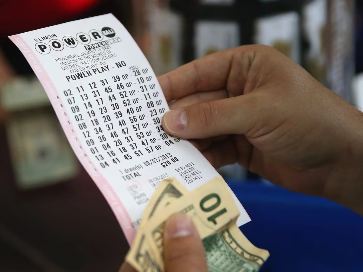 Oregon Player Wins .3 Billion Powerball Jackpot After Draw Delay