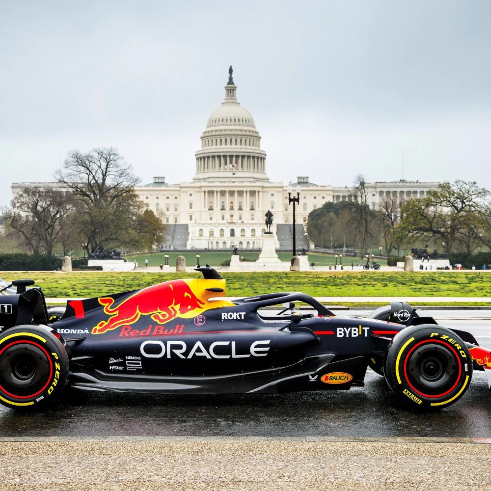 David Coulthard and Red Bull Set Up F1 Demonstration in DC