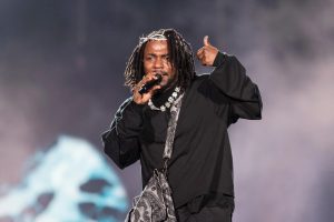 Kendrick Lamar Claims Victory in Chart Battle Against Drake