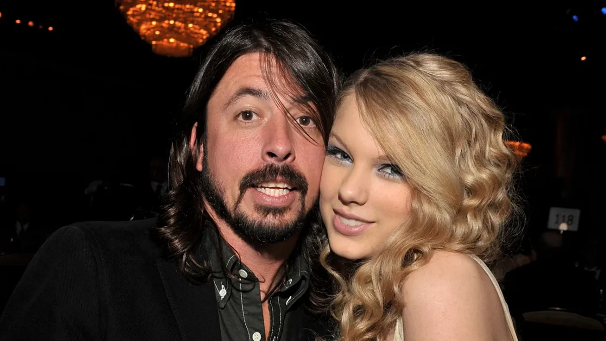 Taylor Swift Praises Band Amid Accusations of Lip-Syncing by Foo Fighters’ Dave Grohl