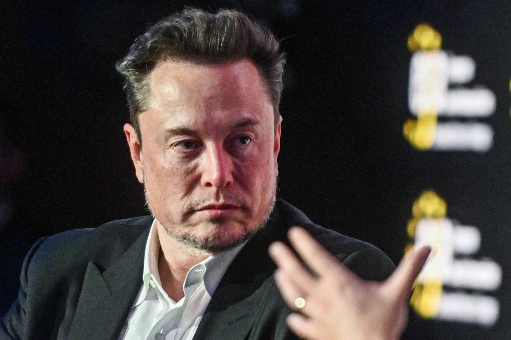 Elon Musk Battles Brazil’s Top Judge as X Faces Suspension