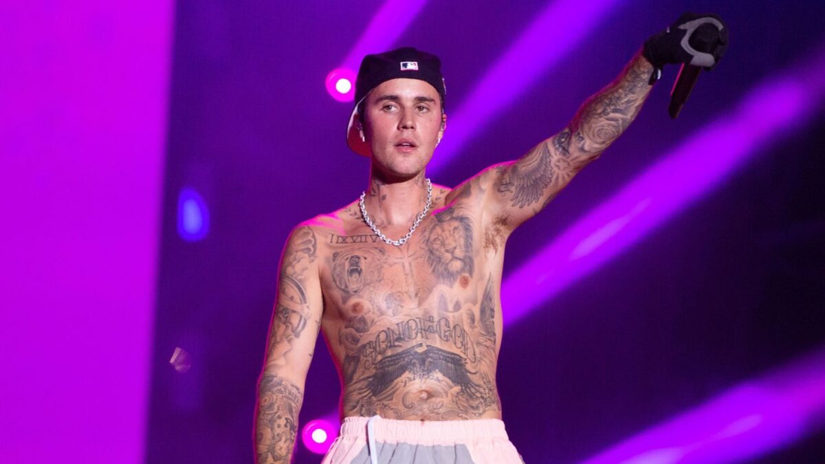 Justin Bieber Confirms Surprise Release of Swag II