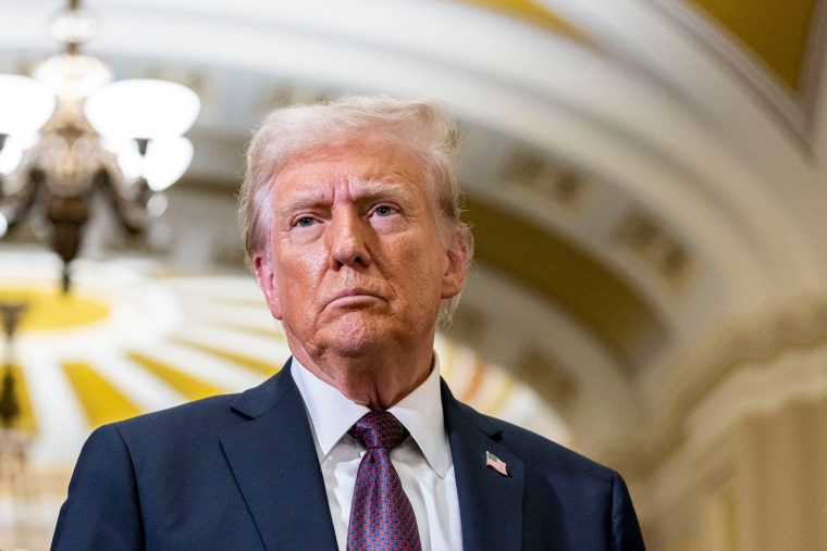 Trump Signs Executive Order to Advance TikTok Deal