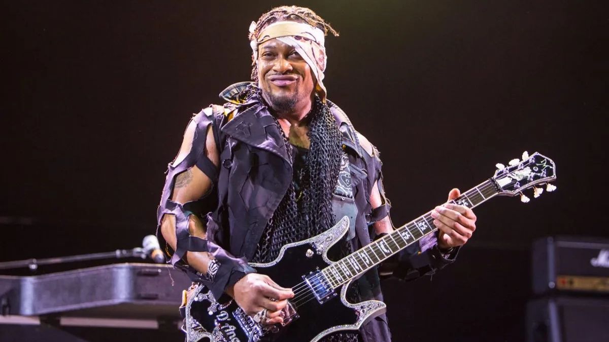 D’Angelo Remembered as Soul Pioneer After Death at 51