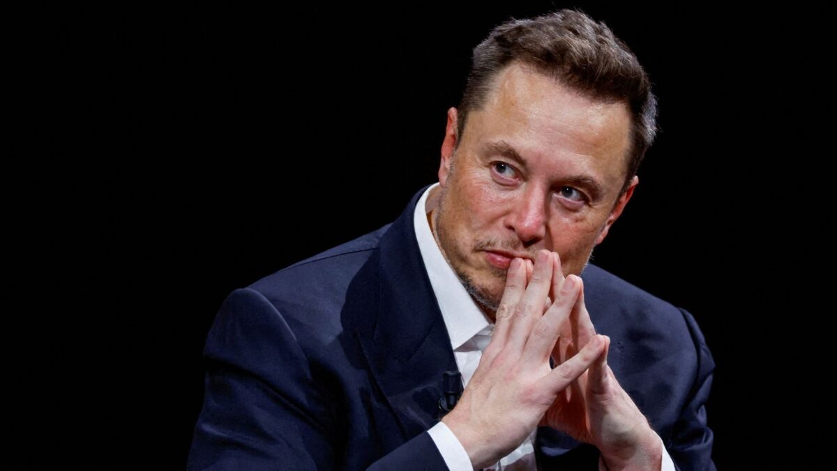 Elon Musk Launches AI-Driven Encyclopedia Grokipedia
