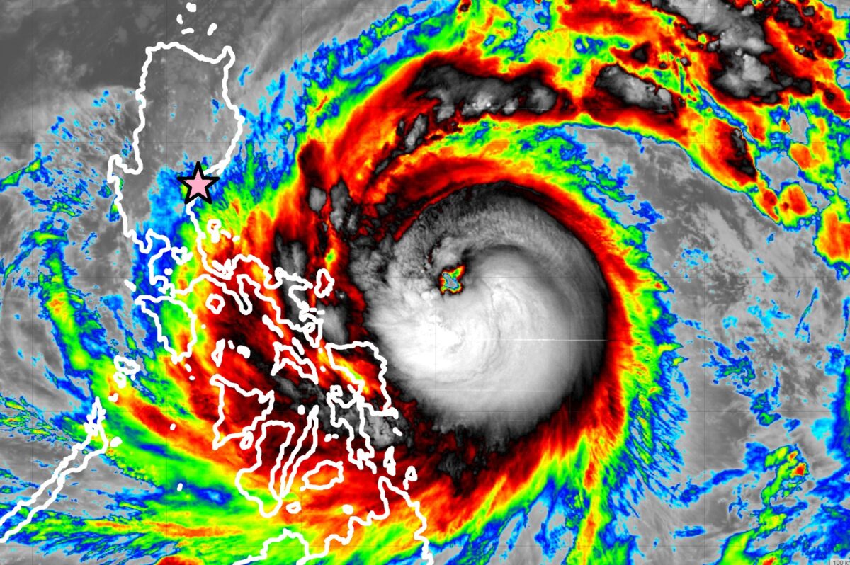 Super Typhoon Fung-wong Slams Philippines Forcing Mass Evacuations